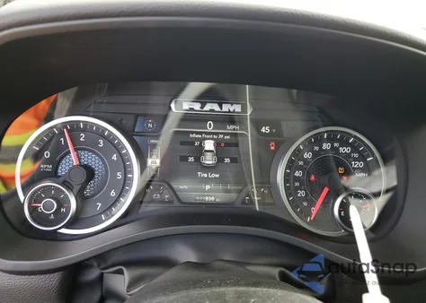 2026 Ram 1500 Big Horn/Lone Star z USA, uszkodzony, nr VIN 1C6SRFFT4TN212045